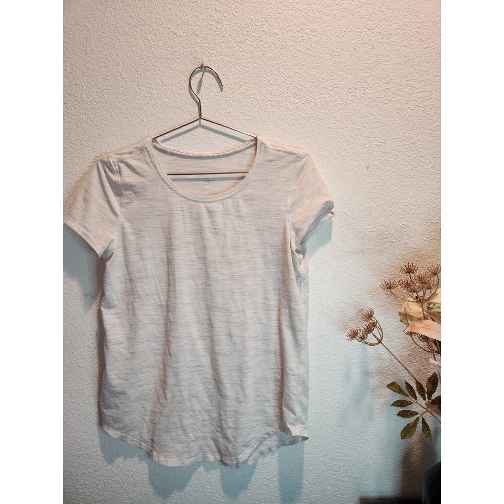 EUC Lululemon Cotton Tshirts Size Medium/M light‎ grey heather grey bright